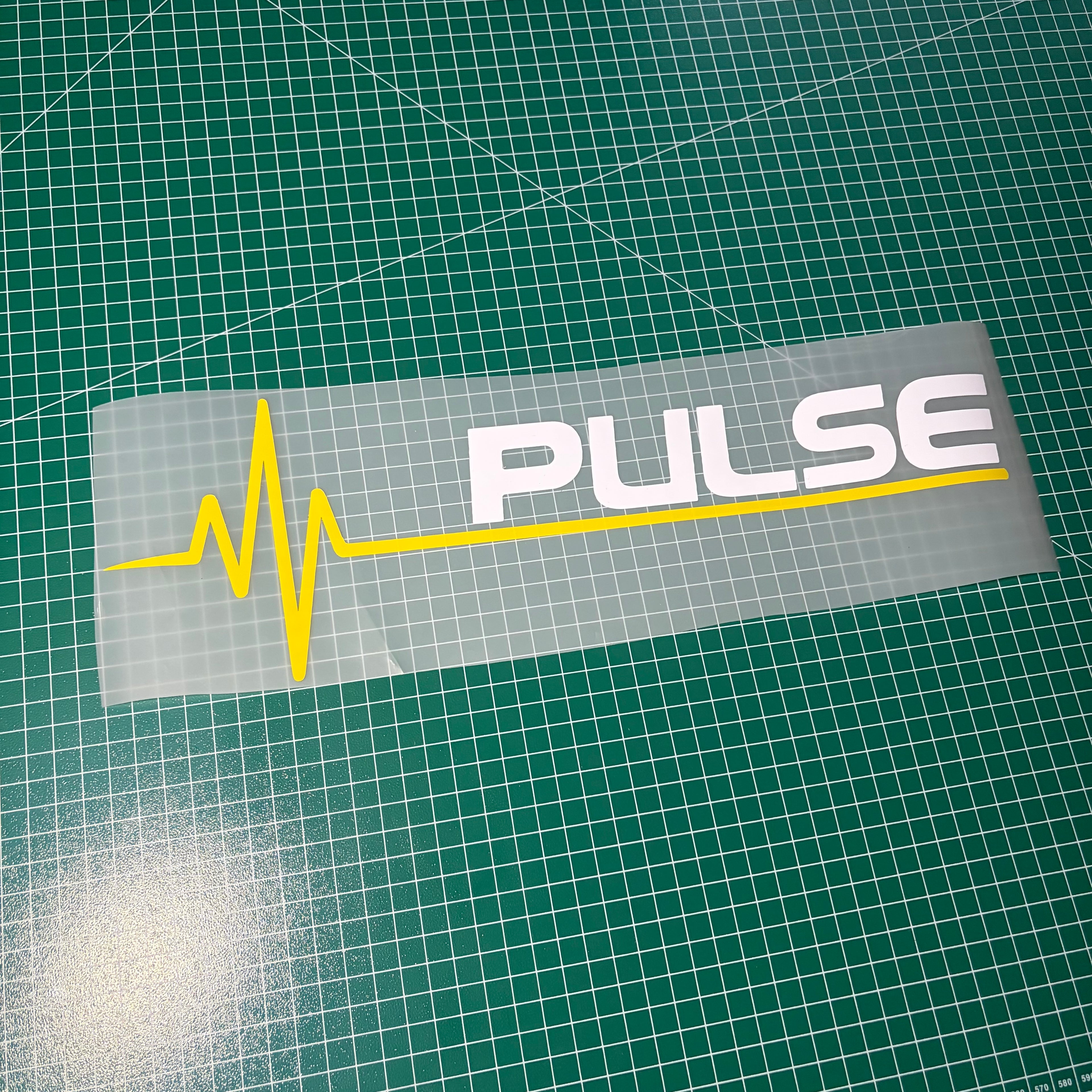 Window Sticker Large Pulse 400mm / 600mm